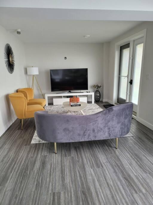 Luxury One Bedroom Winnipeg Kültér fotó